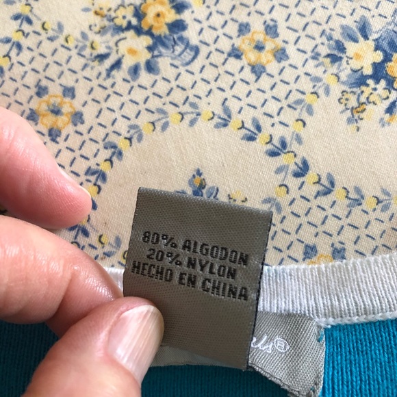 Designers Originals Med. Aqua/White Sleeveless Top - Picture 10 of 10